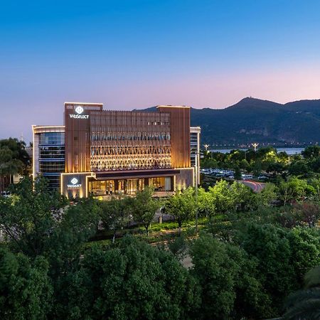 Weiselect Wanghu Hotel Kunming Exterior photo